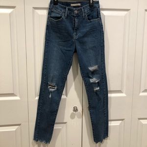 Levi’s 720 high rise cropped jeans